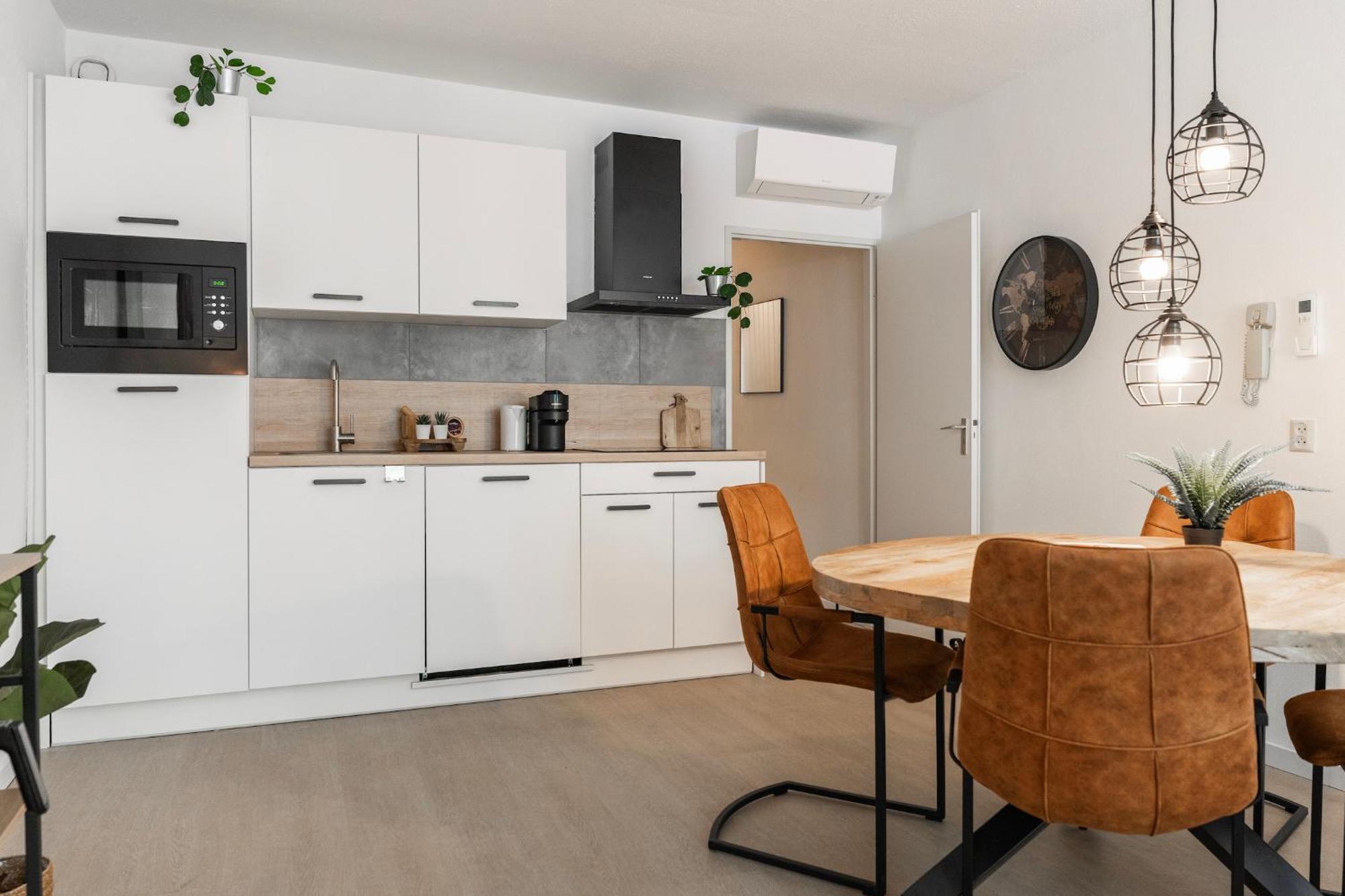 Prime Location Apt W Wifi & Near Poppodium 013 튈뷔르흐 외부 사진