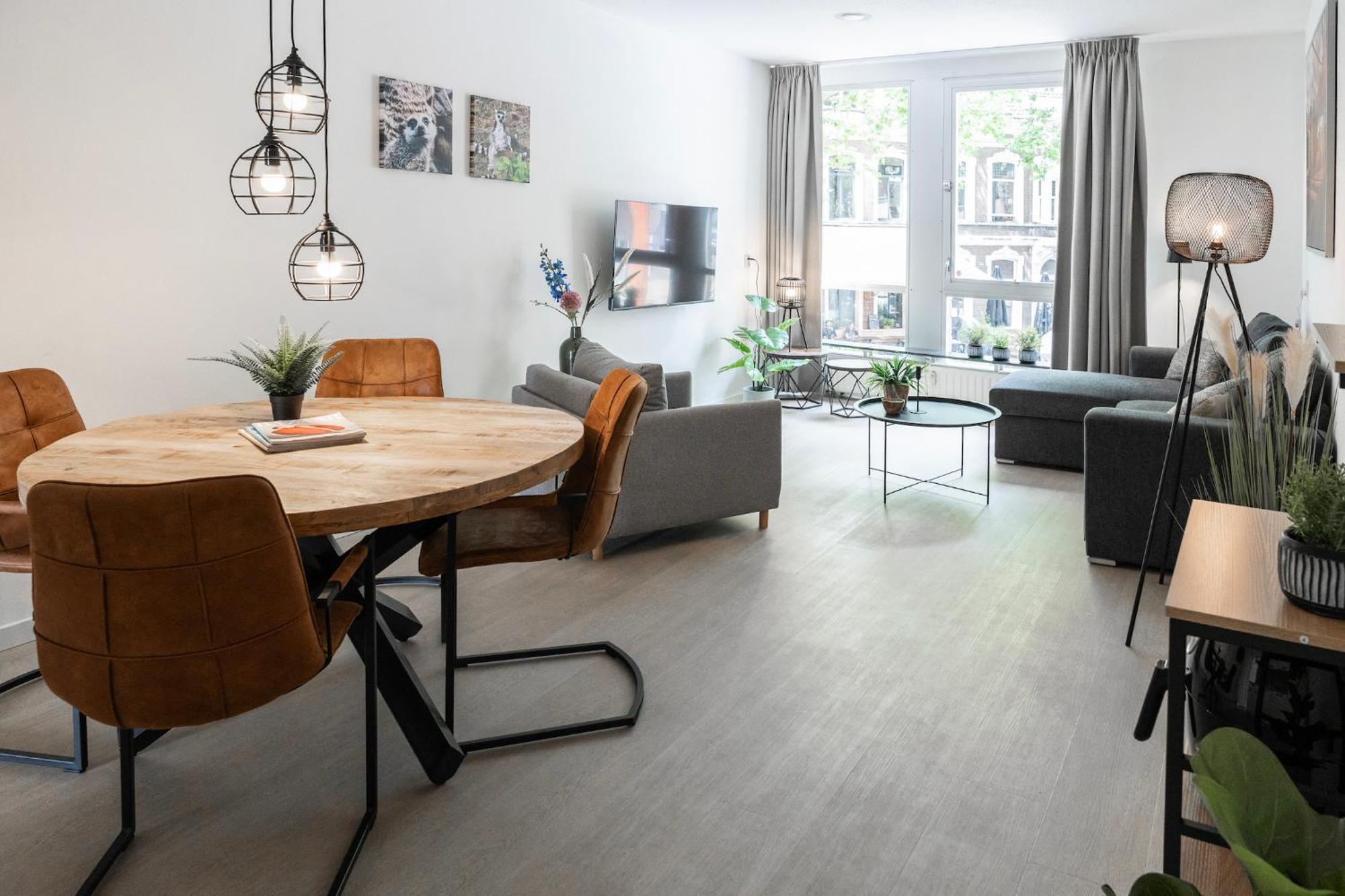 Prime Location Apt W Wifi & Near Poppodium 013 튈뷔르흐 외부 사진
